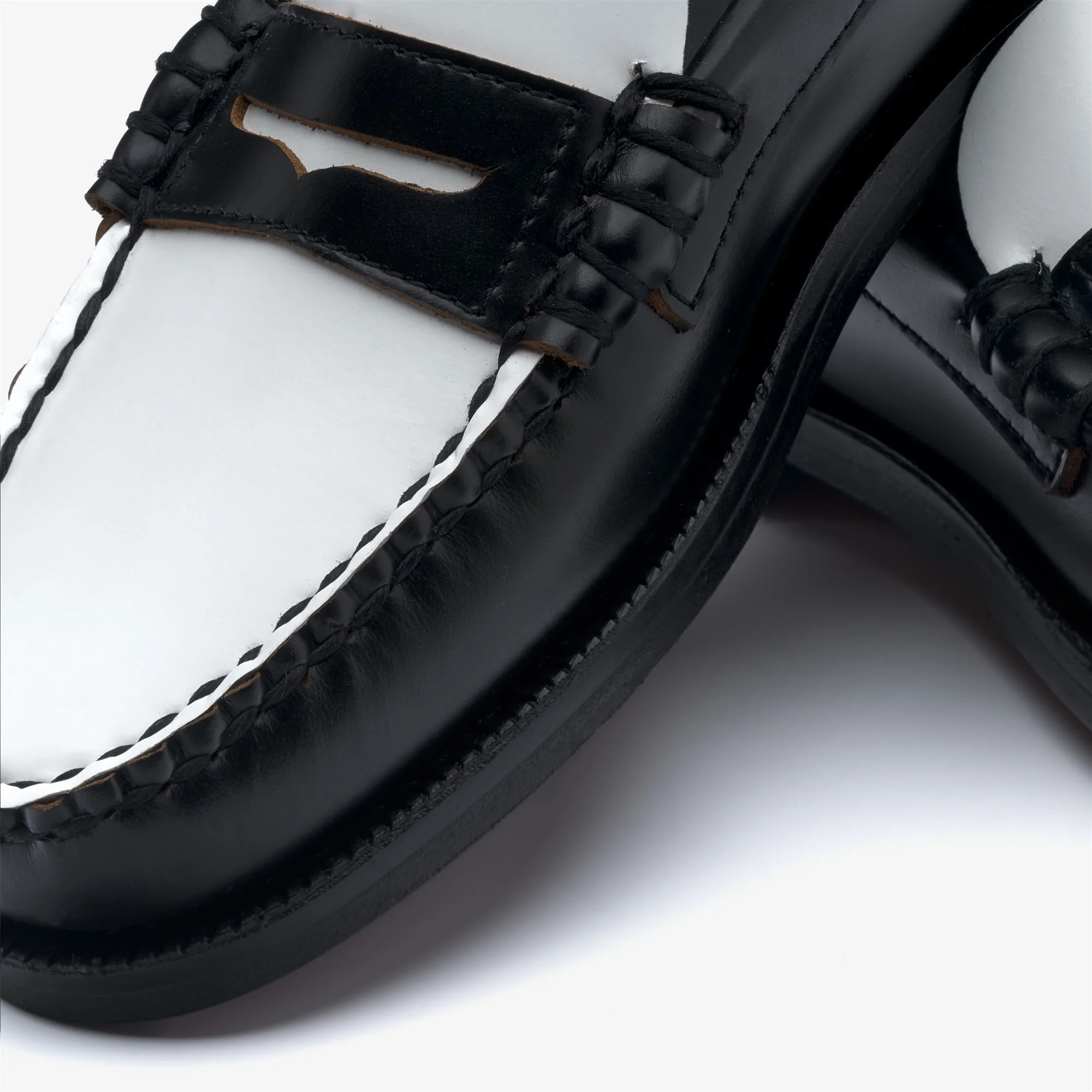 CLASSIC DAN WOMAN - Moc - Moccasin - Woman - BLACK-WHITE - Image 6